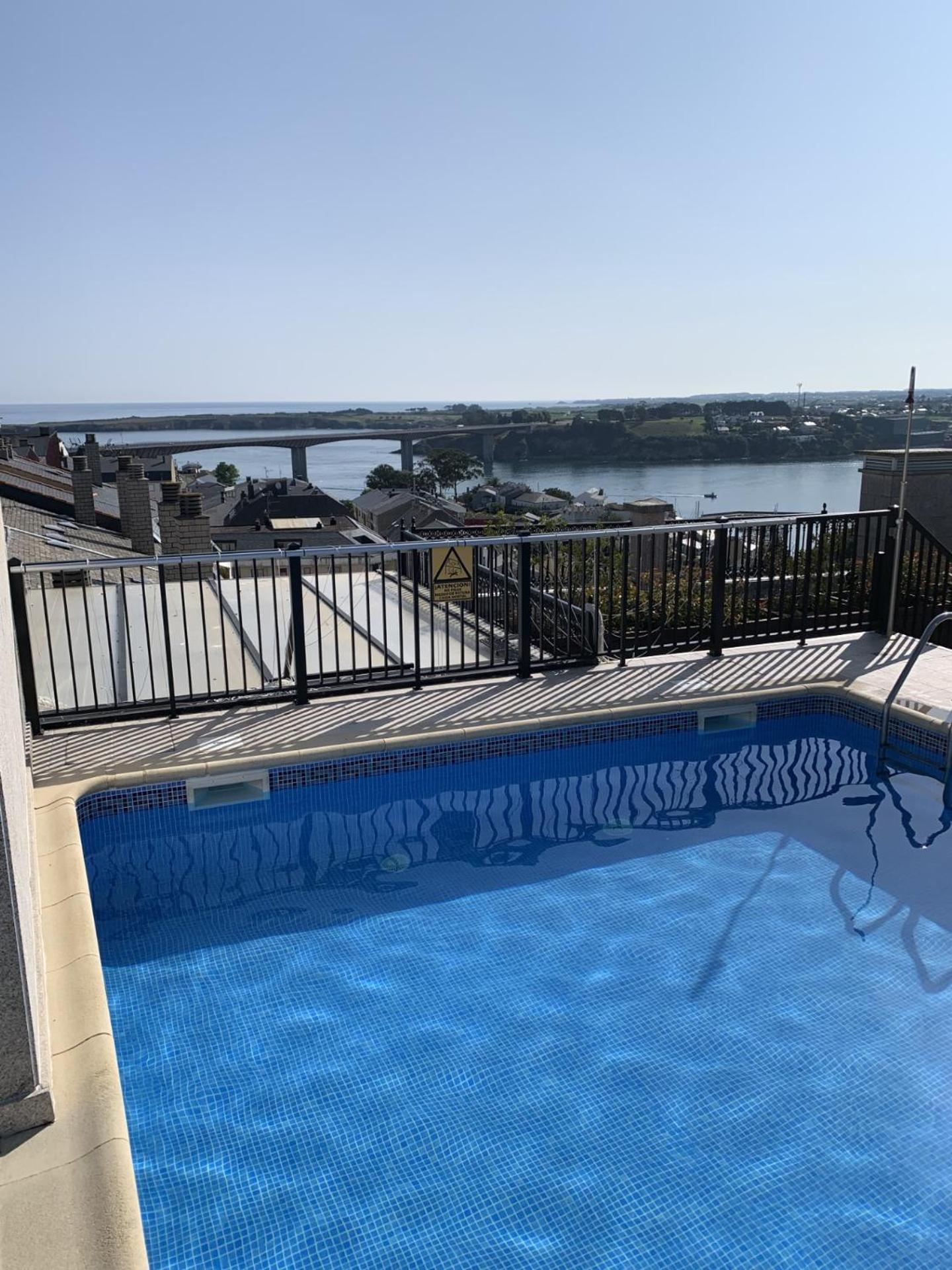 Moderno Piso Con La Mejor Terraza De Ribadeo Y Vistas Maravillosas מראה חיצוני תמונה